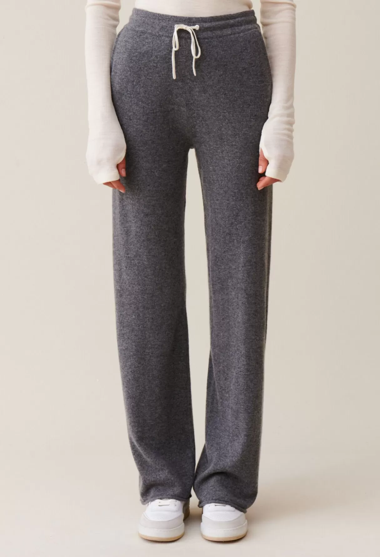 Pantalons Et Jeans-Claudie Pierlot Pantalon fluide cachemire gris Grischine