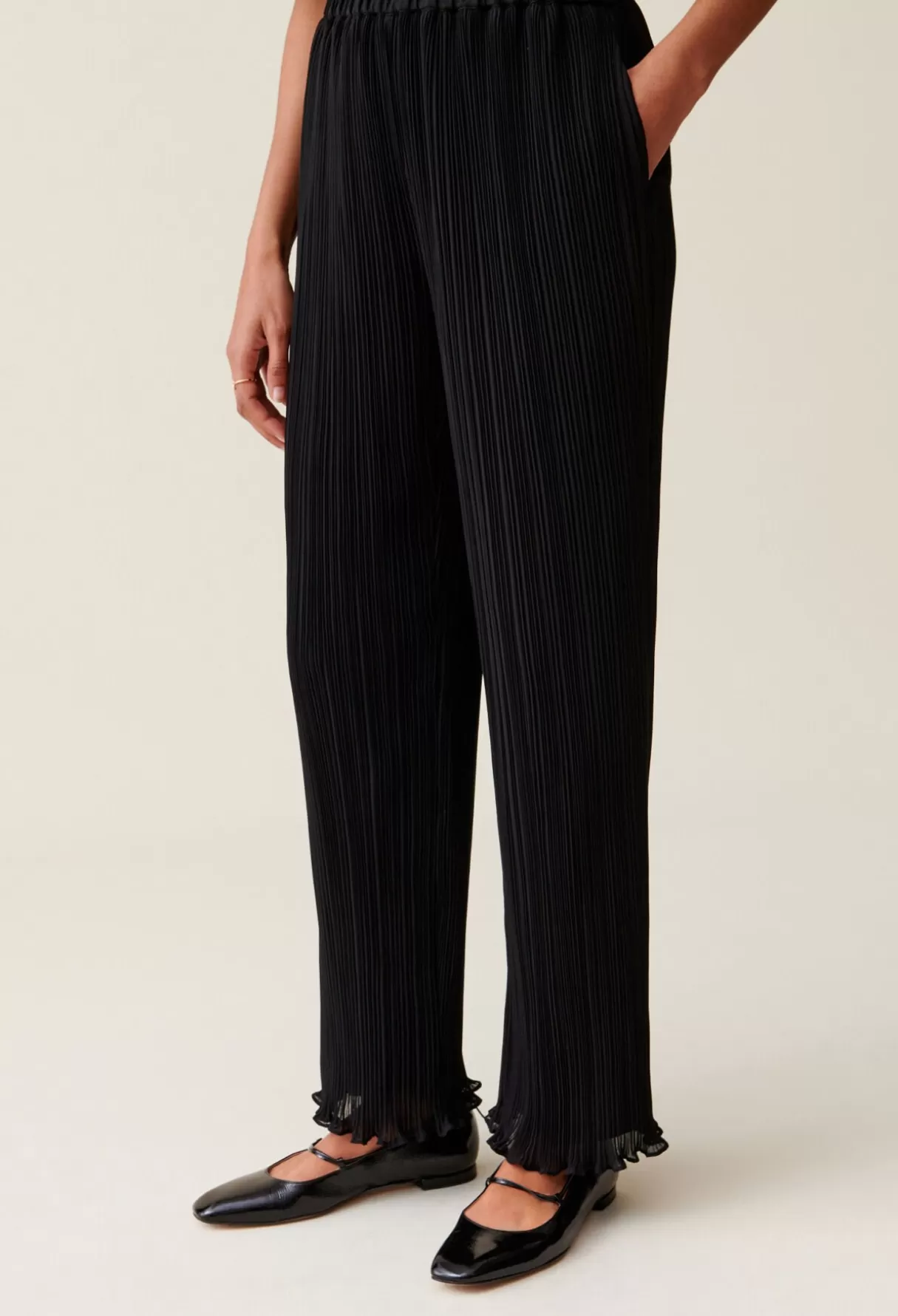 Pantalons Et Jeans-Claudie Pierlot Pantalon fluide plissé volanté Noir