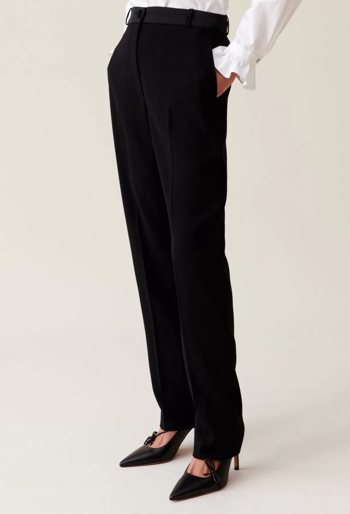 Pantalons Et Jeans-Claudie Pierlot Pantalon tailleur coupe cigarette Noir