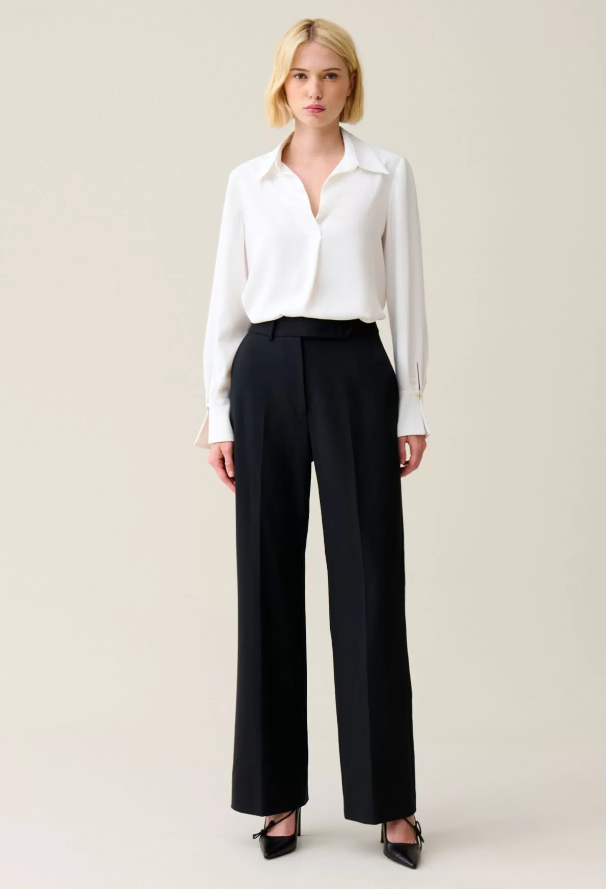 Pantalons Et Jeans-Claudie Pierlot Pantalon tailleur laine marine Noir