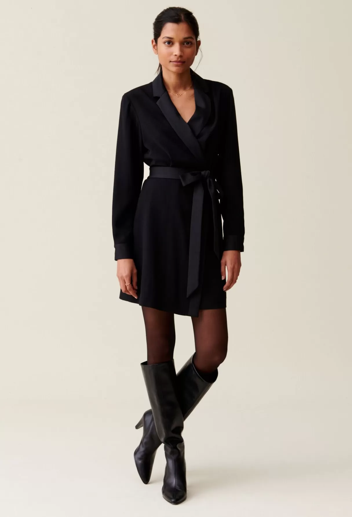 Robes-Claudie Pierlot Robe cache-cœur col tailleur Noir