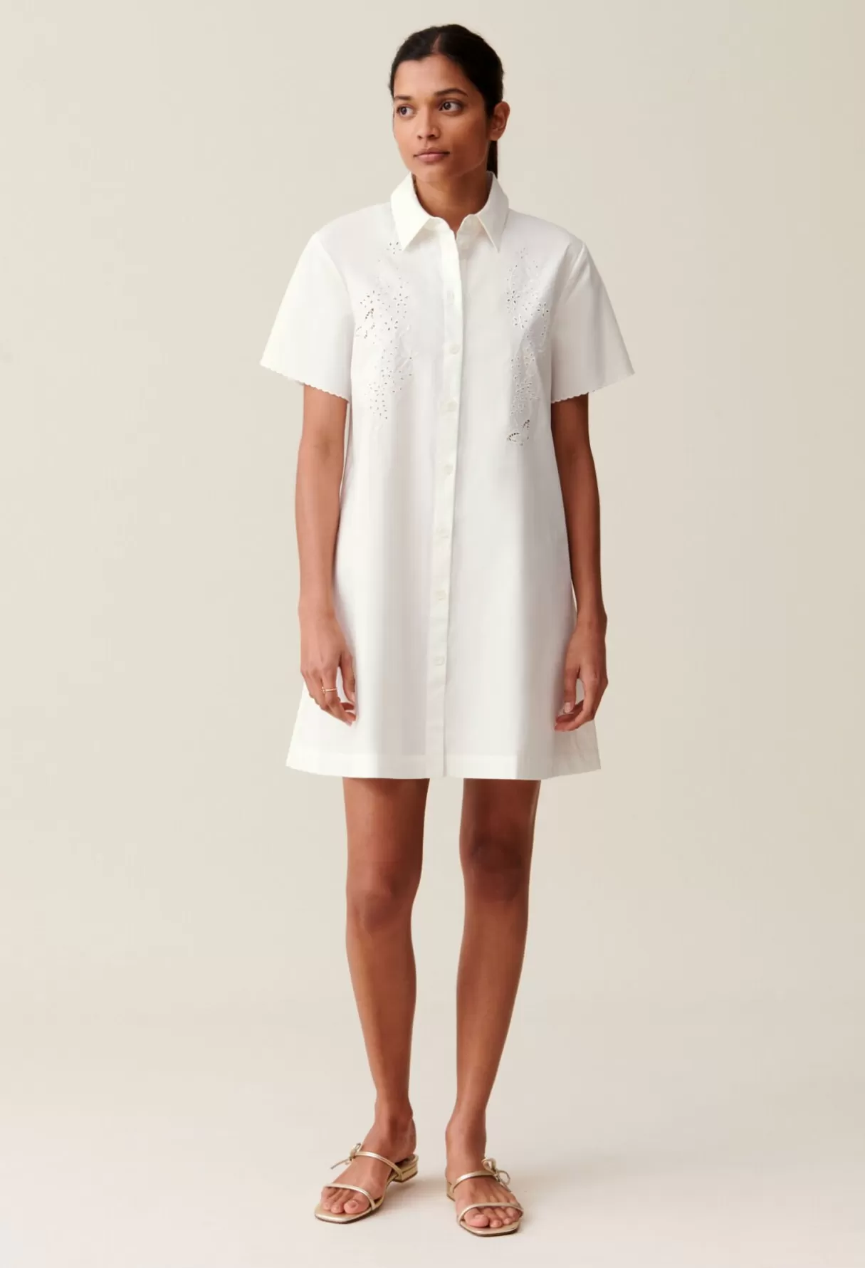 Robes-Claudie Pierlot Robe chemise courte brodée Blanc