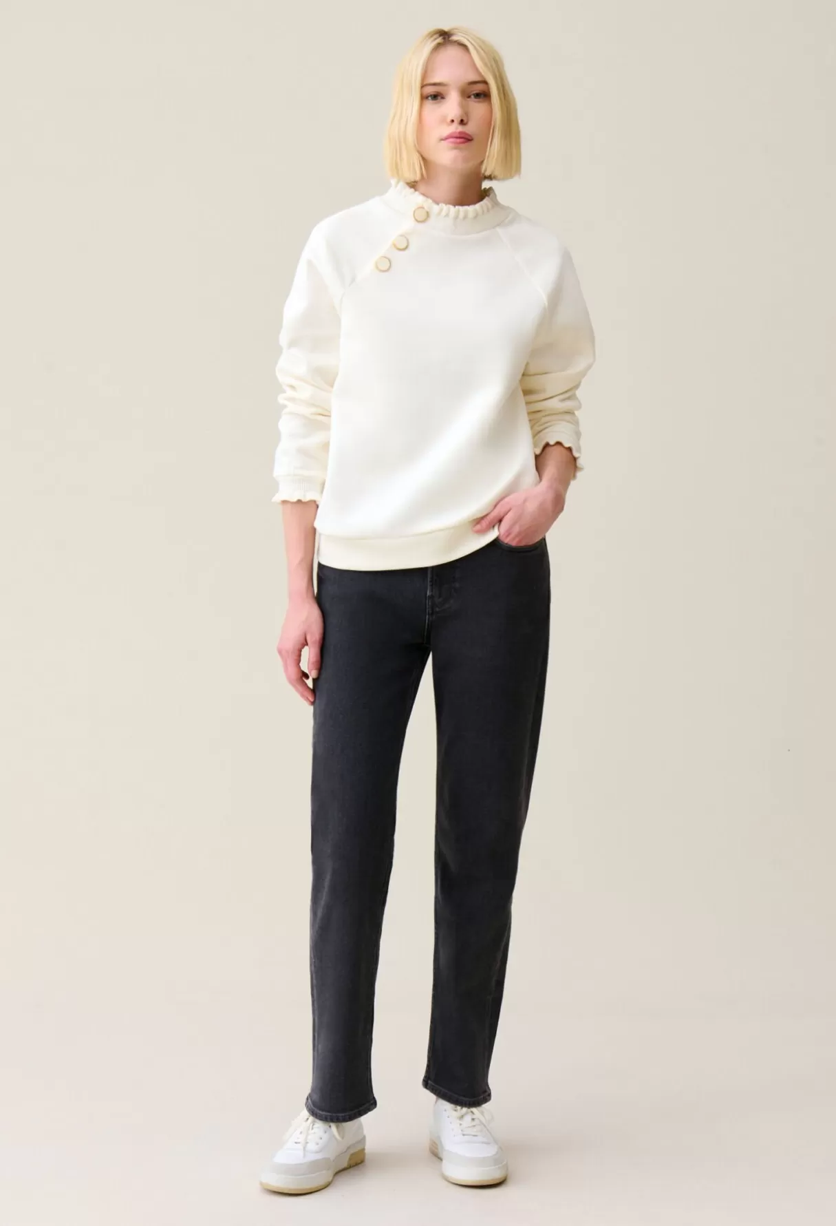 Sweatshirts | Pulls Et Cardigans-Claudie Pierlot Sweatshirt Tape col boutonné Ivoire